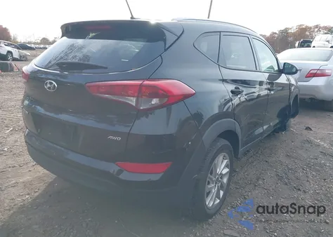 2017 Hyundai Tucson Se z USA, uszkodzony, nr VIN KM8J3CA49HU559108